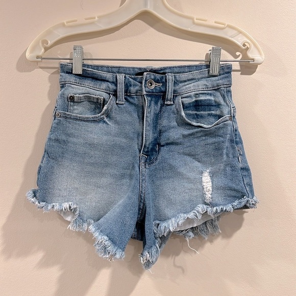 🔥Kendall + Kalie Denim Blue Women's Shorts🔥 - Picture 1 of 7
